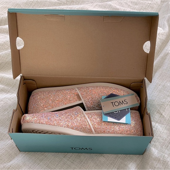 NWT Rose gold glitter Toms Alpargatas size 6.5, pristine! - Picture 10 of 12